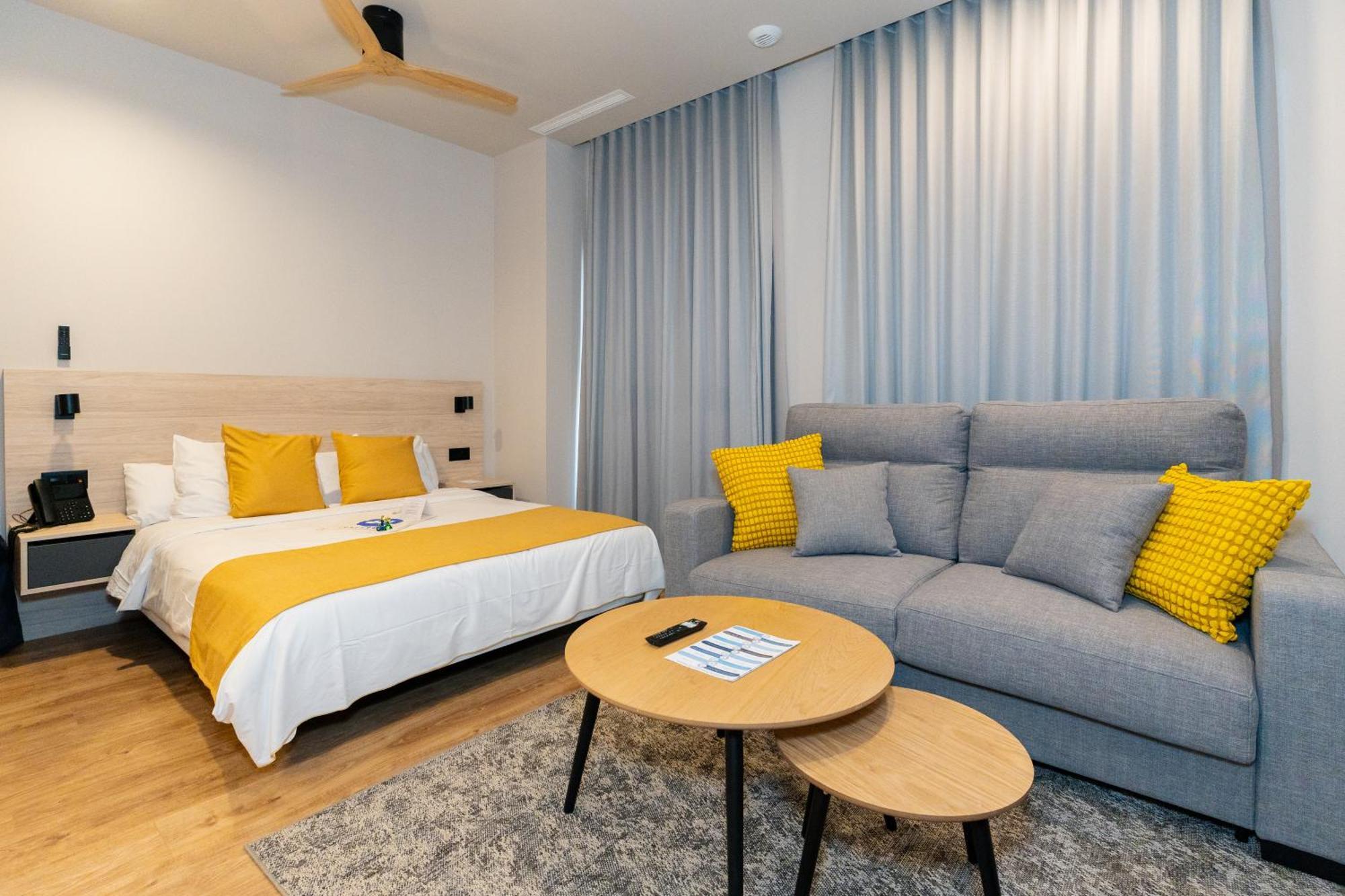 Dorm4You Arena 2 Valencia Luaran gambar